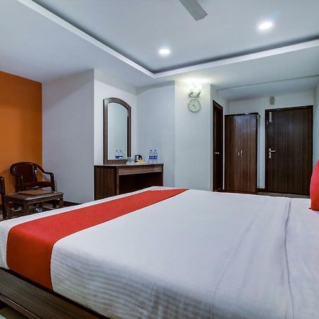 Oyo 3575 The Wave International Hotel Jamshedpur Exterior photo