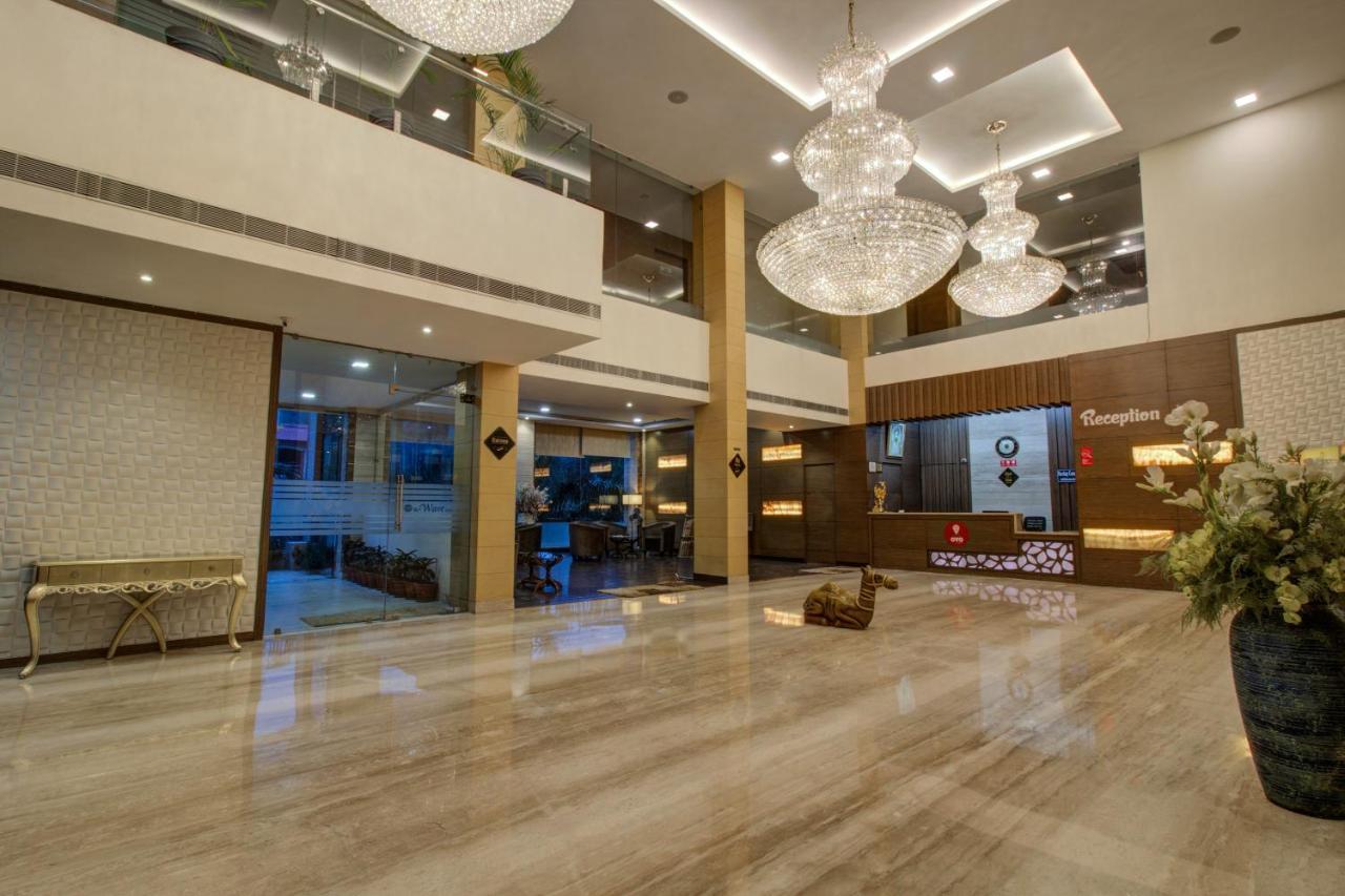 Oyo 3575 The Wave International Hotel Jamshedpur Exterior photo