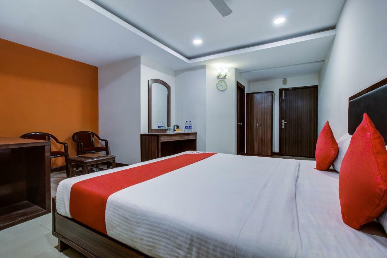 Oyo 3575 The Wave International Hotel Jamshedpur Exterior photo